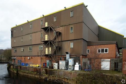 Warehouse to rent, Greenhill Industrial Estate Mytholmroyd HX7 5QF