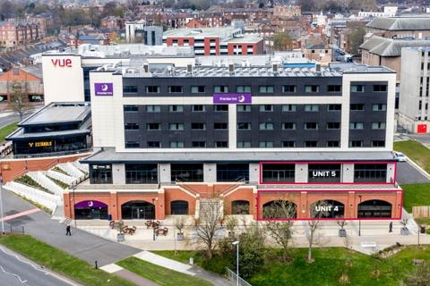 Retail property (high street) to rent, Feethams Ln Darlington DL1 5AD