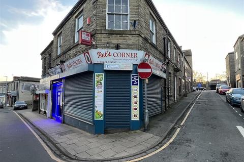 Retail property (high street) to rent, 31 Northgate Cleckheaton BD19 3HH