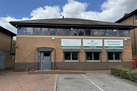 Office to rent, Royds Hall Rd Leeds LS12 6AJ