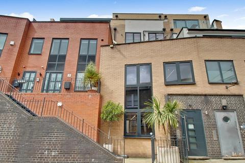 Office for sale, 3 Risborough St London SE1 0HF
