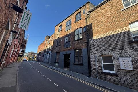 Office to rent, 8 Cheapside Wakefield WF1 2SD