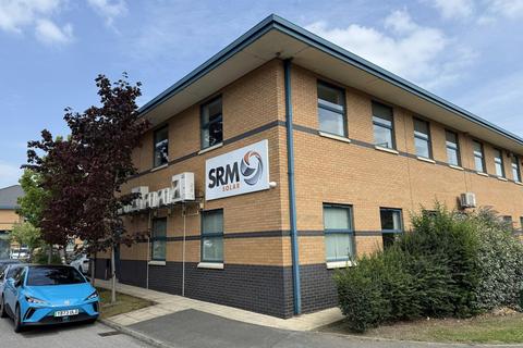 Office to rent, Fryers Way Ossett WF5 9TJ
