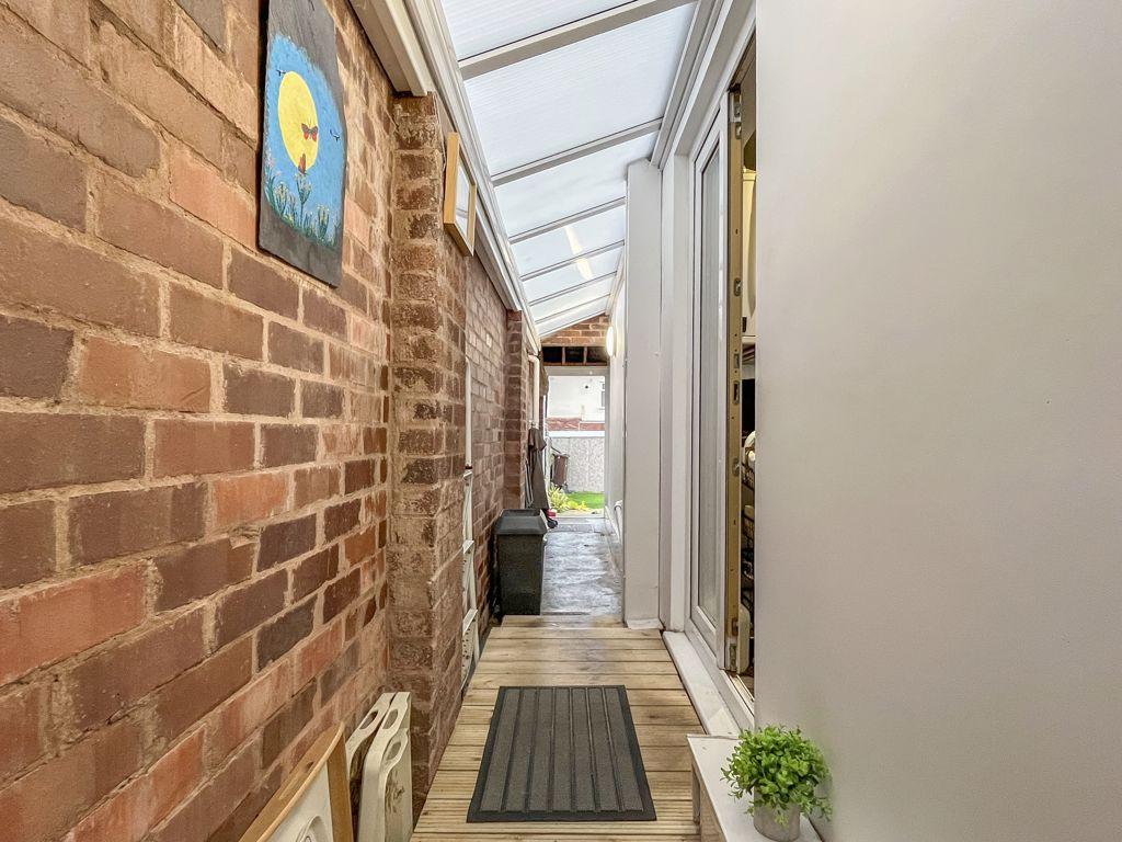 Lean to/utility area