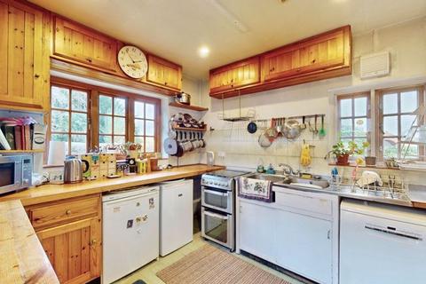 4 bedroom semi-detached house for sale, Asmuns Hill, Hampstead Garden Suburb, NW11
