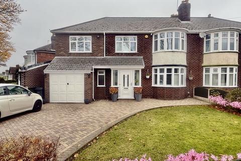 Hesketh Crescent, Birmingham, B23 7EG
