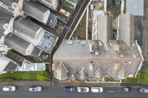 6 bedroom terraced house for sale, 18 Hutchinson Square, Douglas