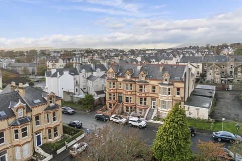 6 bedroom terraced house for sale, 18 Hutchinson Square, Douglas