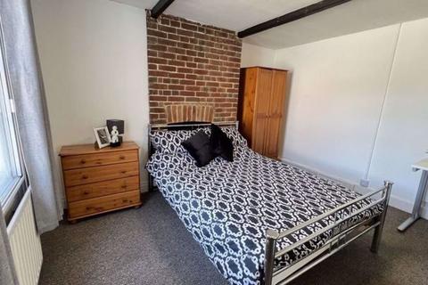 4 bedroom house to rent, Broad Street, Canterbury CT1