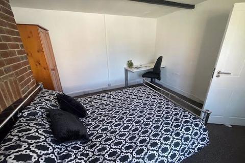 4 bedroom house to rent, Broad Street, Canterbury CT1