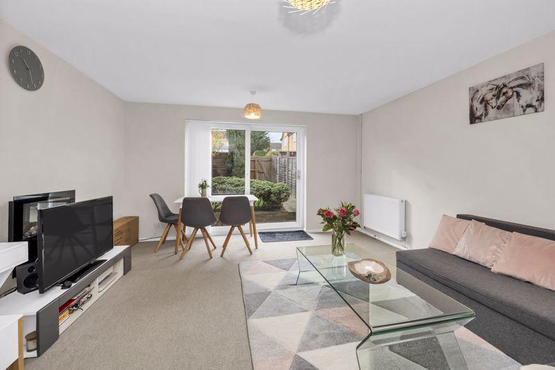 Sitting/Dining Room