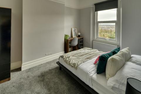 4 bedroom apartment to rent, Bristol BS6