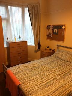 4 bedroom house to rent, Nottingham NG7