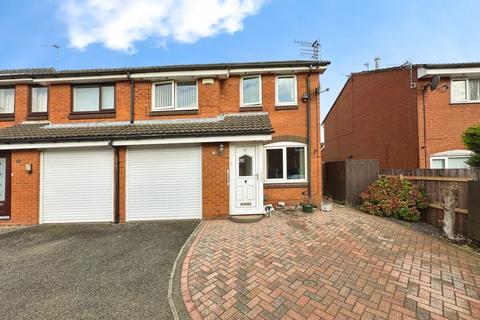 Whitewell Close, Bury