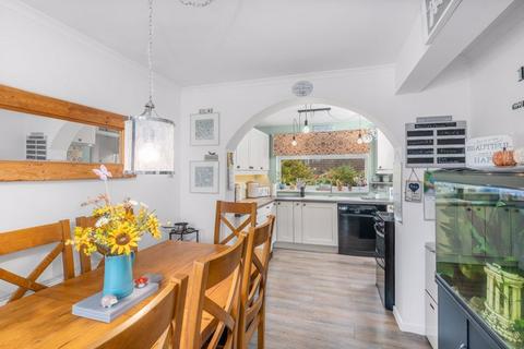 5 bedroom detached bungalow for sale, Riley Drive, Banbury