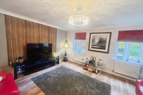 3 bedroom townhouse for sale, Temple Road, Bolton