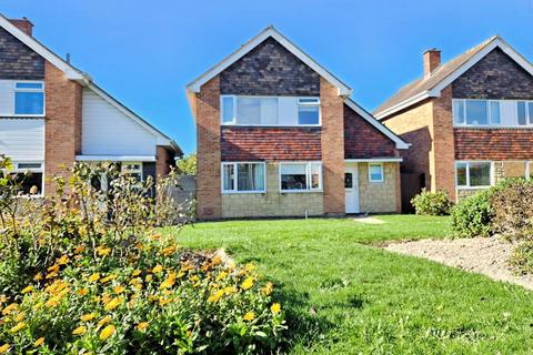 3 bedroom detached house for sale, Mallard Gardens, Gosport PO13
