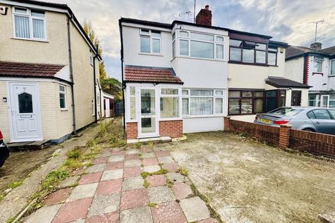 undefined, Neal Avenue, Southall