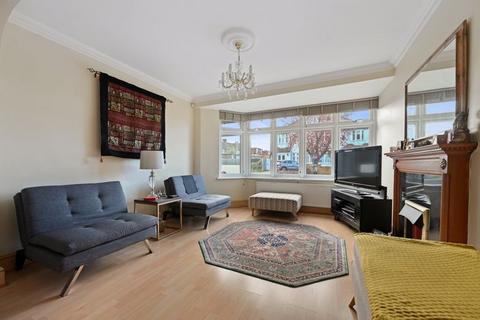 4 bedroom semi-detached house for sale, Fairview Crescent, Harrow