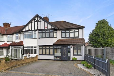 4 bedroom semi-detached house for sale, Fairview Crescent, Harrow