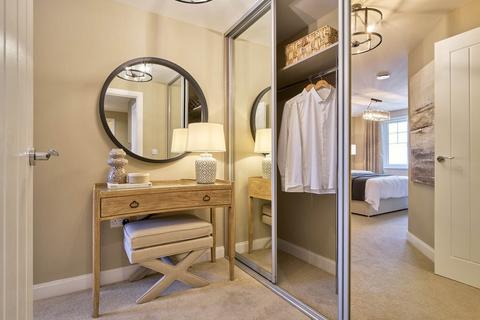 undefined, Apartment 12 at Laburnums 20 Chalkwell Avenue, Westcliff-on-Sea SS0