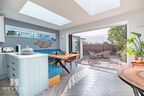 4 bedroom detached house for sale, Bishops Close, Bournemouth, BH7 7