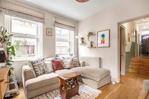 2 bedroom apartment for sale, Kettering Street, Furzedown, SW16