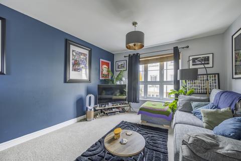2 bedroom apartment for sale, Sir Bernard Lovell Road, Malmesbury, Wiltshire, SN16