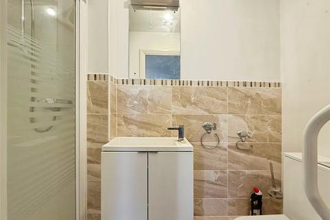 3 bedroom semi-detached house to rent, Lammas Gate, Faversham ME13