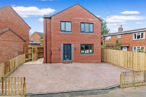 3 bedroom detached house for sale, Barnards Close, Evesham WR11