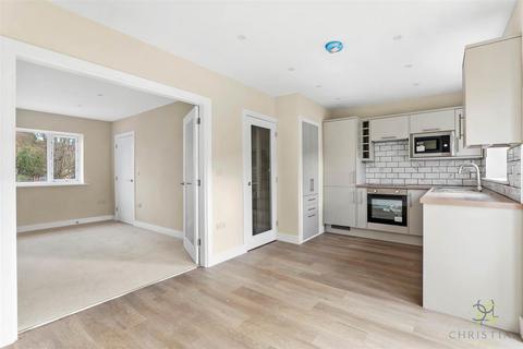 3 bedroom detached house for sale, Barnards Close, Evesham WR11