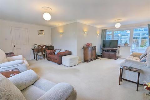 5 bedroom detached house for sale, Solent View Road, Seaview, PO34 5HY