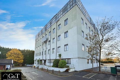 1 bedroom flat for sale, Flat , Oak Court, Dudley Road, Brierley Hill