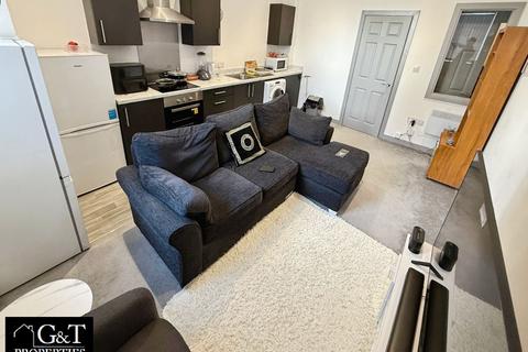 1 bedroom flat for sale, Flat , Oak Court, Dudley Road, Brierley Hill