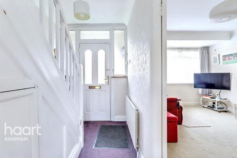 3 bedroom end of terrace house for sale, Cherry Tree Lane, Rainham, RM13 8TX