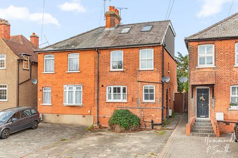 3 bedroom semi-detached house for sale, High Road, Epping CM16