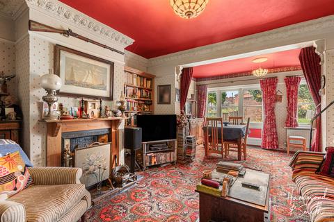 3 bedroom semi-detached house for sale, High Road, Epping CM16