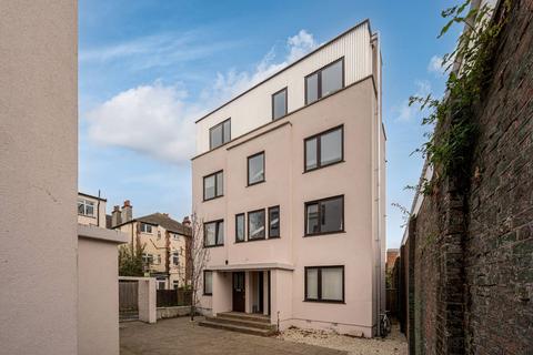 undefined, Sirdar Road, Tooting, Mitcham, CR4