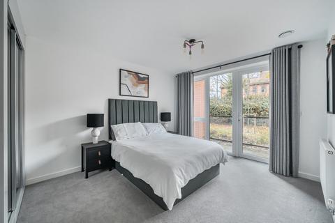 undefined, Wellington Road, Berkshire RG40