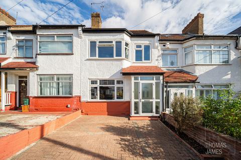 3 bedroom terraced house for sale, Norfolk Avenue, London, N13