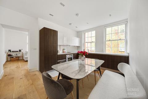 2 bedroom flat for sale, Prytaneum Court, Palmers Green, N13