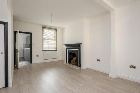 2 bedroom terraced house for sale, Lincoln Street, Leeman Road, York YO26 4YR