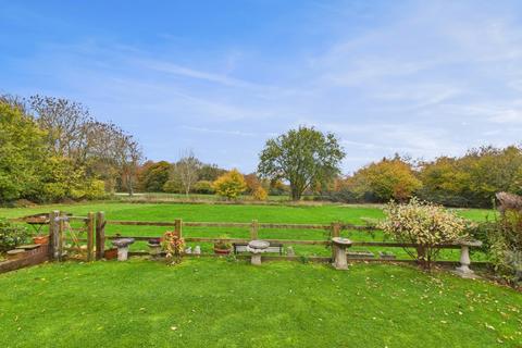 3 bedroom bungalow for sale, The Warren, Chesham, Buckinghamshire, HP5