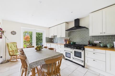 3 bedroom bungalow for sale, The Warren, Chesham, Buckinghamshire, HP5