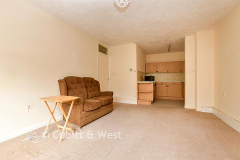 undefined, Croydon Road, Caterham, Surrey