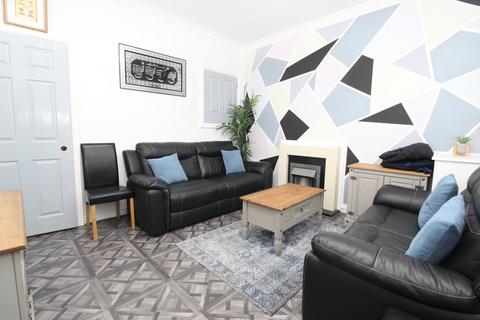 4 bedroom terraced house for sale, West Bromwich Road, Walsall, WS1