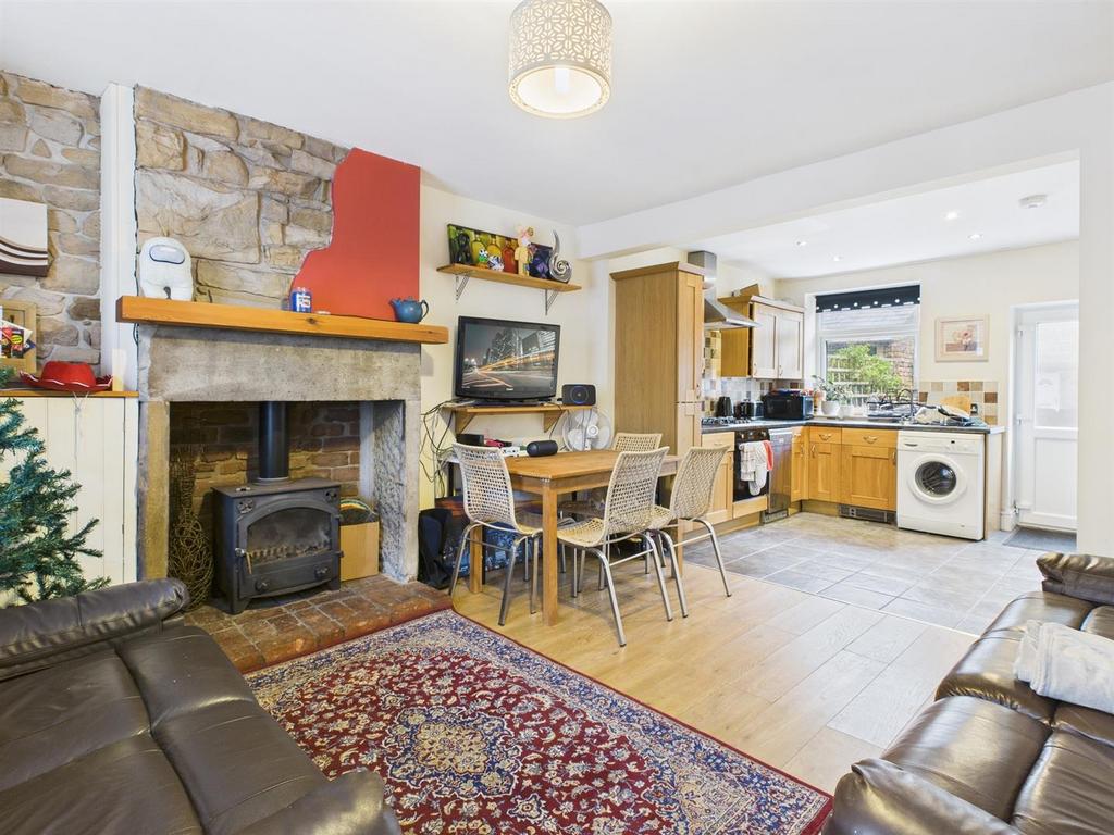 Lounge/Kitchen/Dining Room