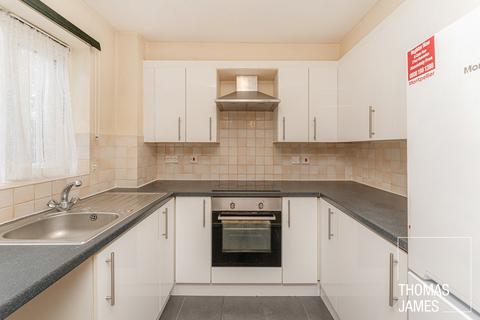 2 bedroom flat for sale, Buxton Close, London, N9