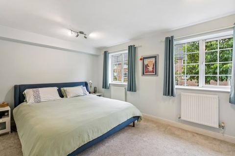 undefined, Waterside, Chesham, Buckinghamshire, HP5