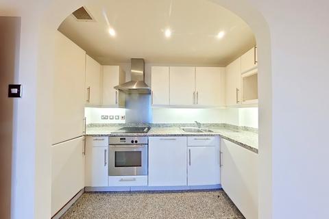2 bedroom apartment to rent, Lyon Road, Harrow HA1